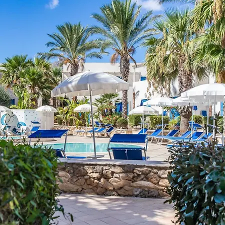 Aparthotel Cala La Luna