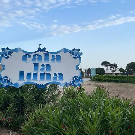 Cala La Luna Aparthotel