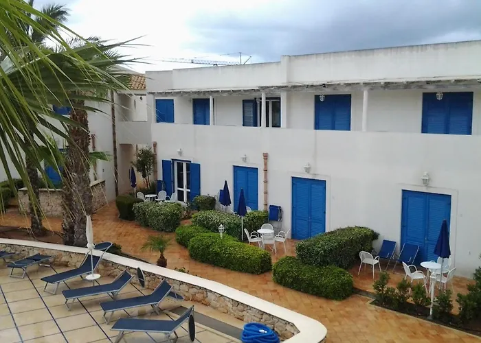 Cala La Luna Aparthotel