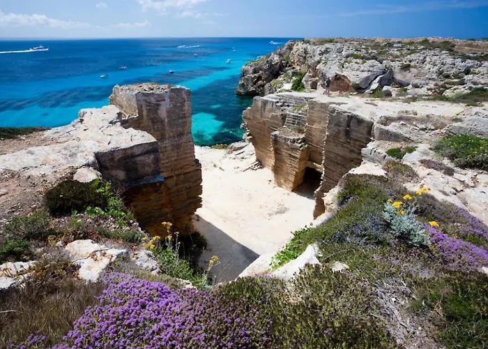 Cala La Luna Aparthotel Favignana