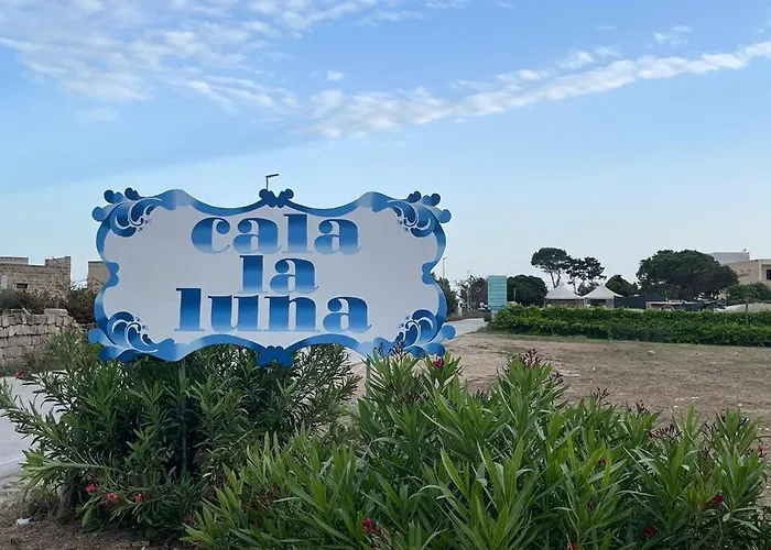 Cala La Luna Aparthotel