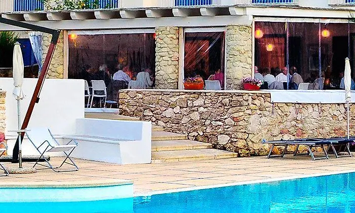 Cala La Luna Aparthotel 4*