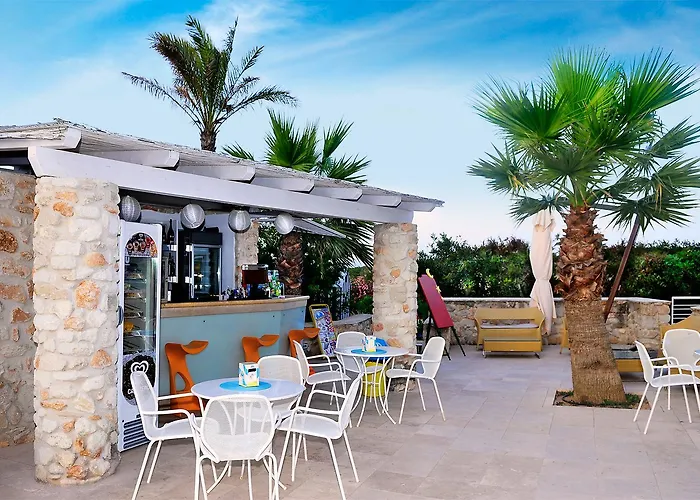 Aparthotel Cala La Luna