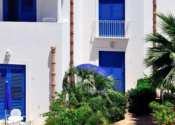 Aparthotel Cala La Luna