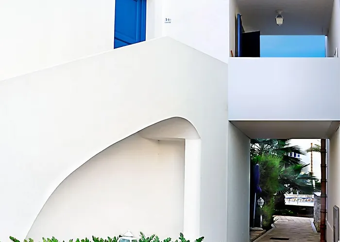 Aparthotel Cala La Luna Favignana