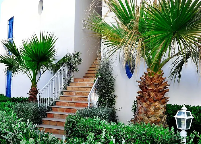 Cala La Luna Aparthotel